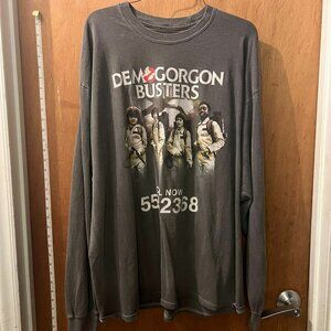 Size XXL - Stranger Things - Gray Long Sleeve T-Shirt - Demogorgon Busters - Som